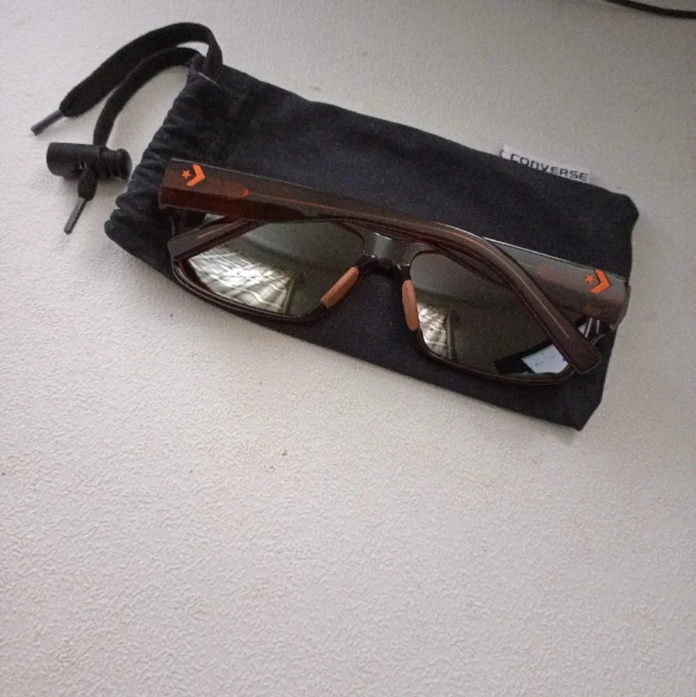 Sunglasses - Picture 2 of 12